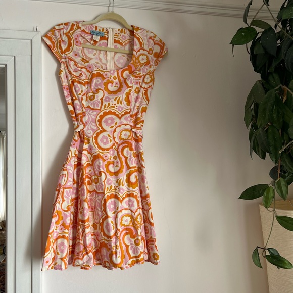 Mandie B Heart of Haute 60’s Vintage Inspired Orange Dress - Picture 2 of 5
